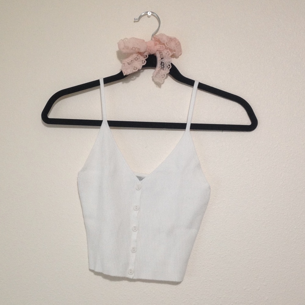 IRIS White Stretch Knit Ribbed V-Neck Button Front Tank Crop Top